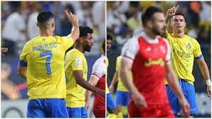 बॉक्स के अंदर फाउल पर मिलने वाली थी पेनल्टी, रोनाल्डो ने रेफरी से कहकर बदलवाया फैसला