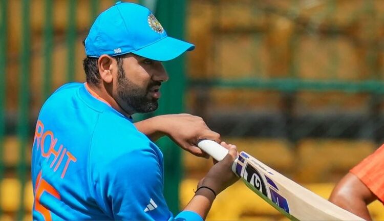 रोहित शर्मा छक्के लगाने में सबसे आगे