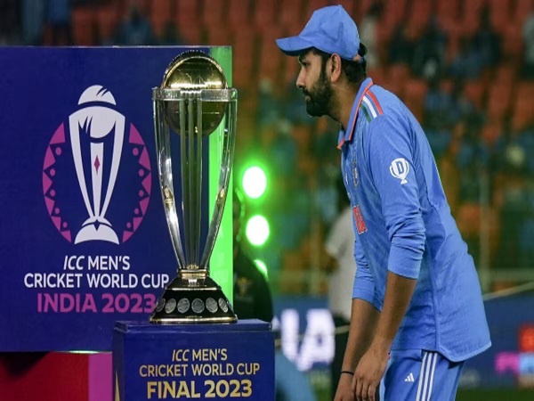 IND Vs SA : रोहित शर्मा के पास वर्ल्ड कप 2023 की हार की भरपाई का मौका, जाने क्यों कहा सुनील गावस्कर ने ?