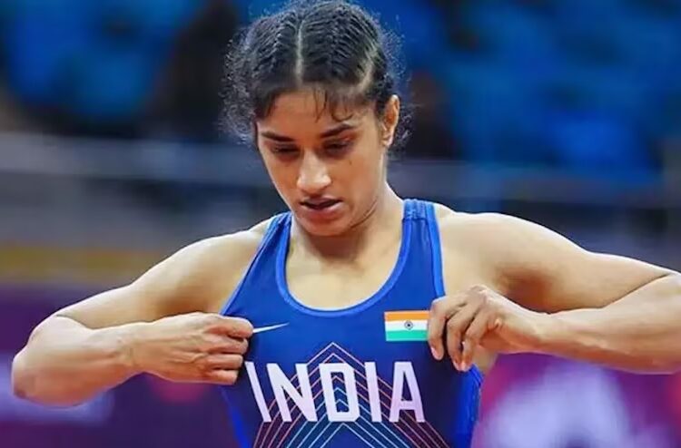 विनेश फोगाट ने किया खेल रत्न और अर्जुन अवॉर्ड लौटाने का ऐलान, PM मोदी को लिखा खुला खत