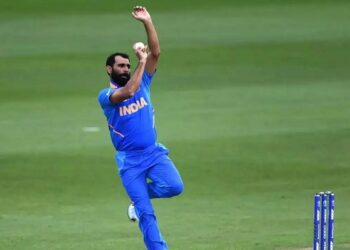 स्टार तेज गेंदबाज मोहम्मद शमी को टखने में परेशानी, इलाज के लिए मुंबई गए