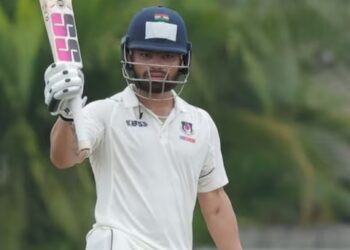 रिंकू सिंह शतक के करीब पहुंचकर चूके, 3000 का आंकड़ा किया पार; टीम को पहुंचाया मजबूत स्थिति में