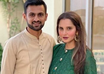 सानिया मिर्जा और शोएब मलिक के बीच दरार? इंस्टाग्राम से डिलीट किए सारे फोटो!