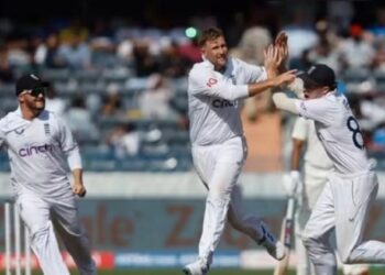 इंग्लैंड ने 28 रन से जीता पहला टेस्ट:भारत की दूसरी पारी 202 पर सिमटी; डेब्यू कर रहे टॉम हार्टले ने लिए 7 विकेट