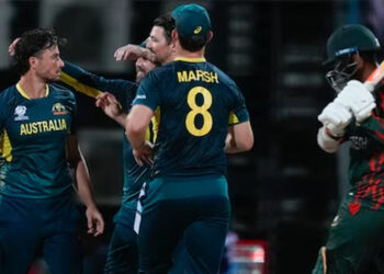 टी20 वर्ल्ड कप : ऑस्ट्रेलिया ने बांग्लादेश को रौंदा, पेट कमिंस की हैट्रिक