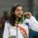 Athletes Bite Medal: ओलंपिक में मेडल को दांतों से क्यों काटते हैं एथलीट्स? जानिए वजह