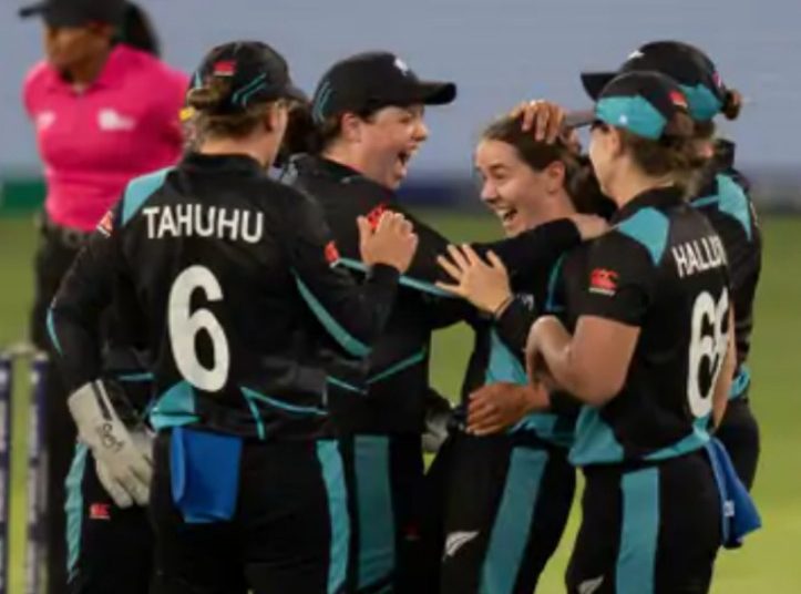 पाक की दयनीय हार से भारत को भी झटका