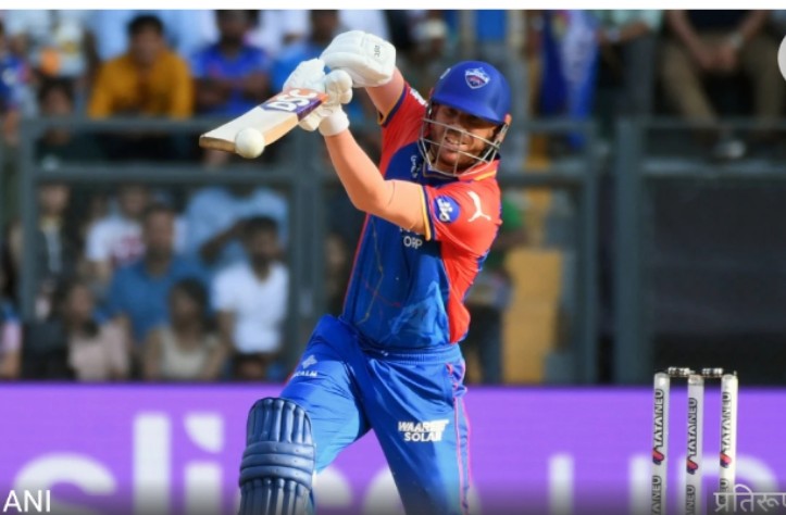 पूर्व विस्फोटक बल्लेबाज Warner भारत के खिलाफ खेलने के लिए संन्यास से वापसी करने को तैयार