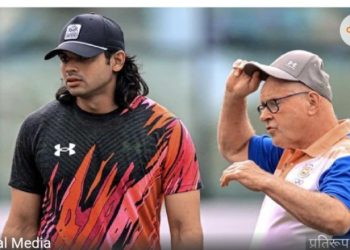 नीरज चोपड़ा के कोच ने लिया संन्यास