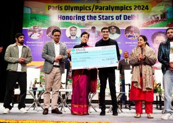 दिल्ली सरकार ने पैरालंपिक में पदक जीतने वाले राज्य के खिलाड़ियों को सम्मानित किया