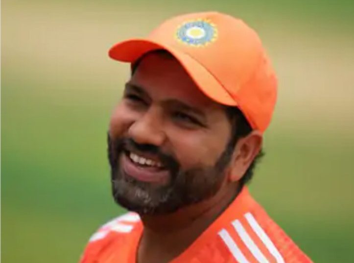 चैंपियंस ट्रॉफी ओपनिंग सेरेमनी में पाकिस्तान जा सकते हैं रोहित