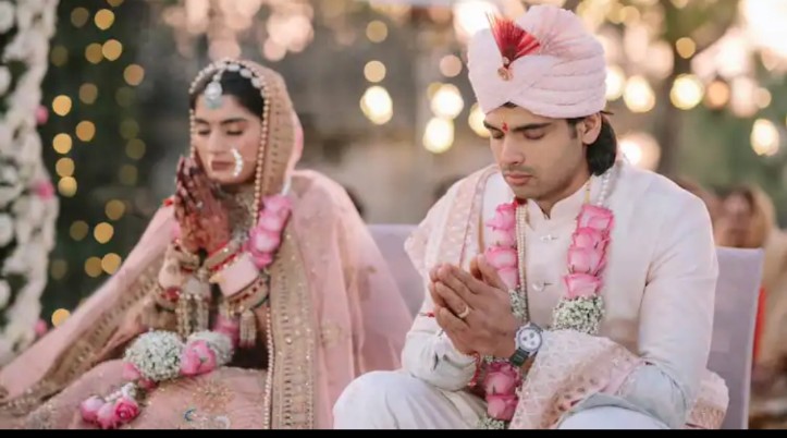 नीरज चोपड़ा ने टेनिस प्लेयर हिमानी संग शादी की