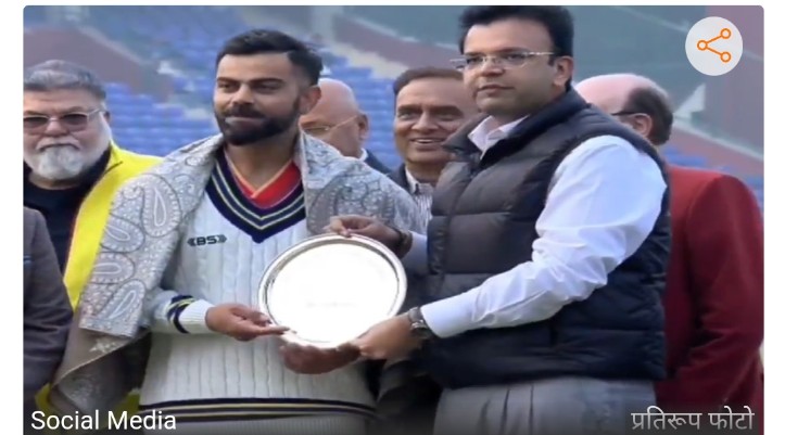 Virat Kohli को DDCA ने स्पेशल ट्रॉफी और शॉल देकर किया सम्मानित, यहां जानें कारण