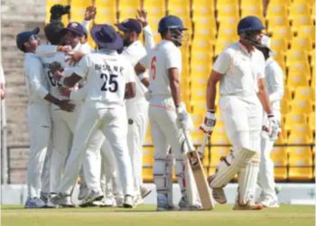रणजी ट्रॉफी फाइनल- विदर्भ ने 4 विकेट 254 रन बनाए:दानिश मालेवार की सेंचुरी, नायर 86 रन बनाकर आउट