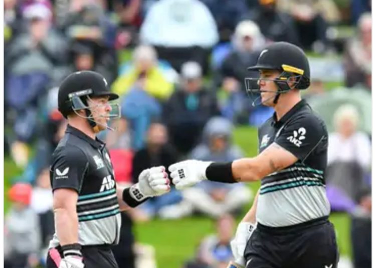 न्यूजीलैंड की पाकिस्तान पर लगातार दूसरी जीत:5 विकेट से हराया