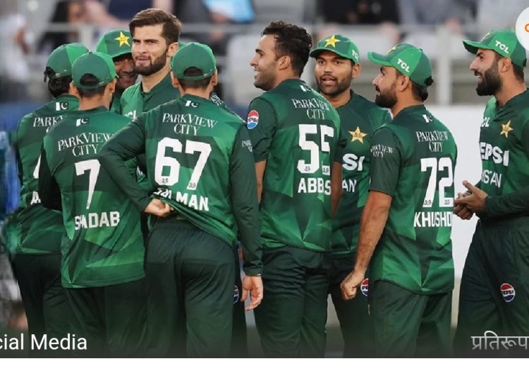 आखिरकार पाकिस्तान को न्यूजीलैंड के खिलाफ मिल ही गई जीत, दो मुकाबले गंवाने के बाद कीवी टीम को 9 विकेट से हराया