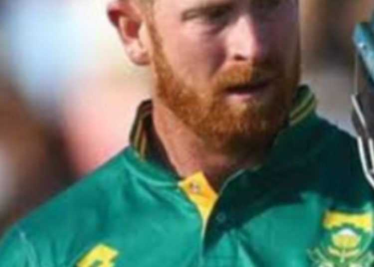 साउथ अफ्रीका चैंपियंस ट्रॉफी के सेमीफाइनल में:इंग्लैंड को 7 विकेट से हराया, क्लासन-रासी की फिफ्टी; यानसन-मुल्डर को 3-3 विकेट