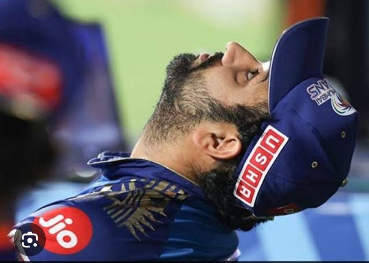 रोहित शर्मा ने टेस्ट से संन्यास लिया:इंग्लैंड दौरे पर कप्तानी से हटाए जाने की अटकलें थीं