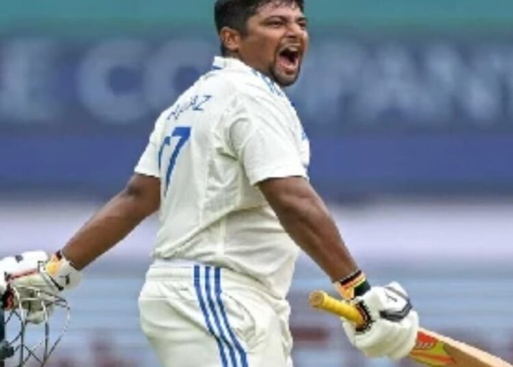 Sarfaraz Khan ने बल्ले से मचाया तूफान, सेंचुरी ठोक कर एशिया कप से पहले सिलेक्टर्स की बढ़ाई टेंशन