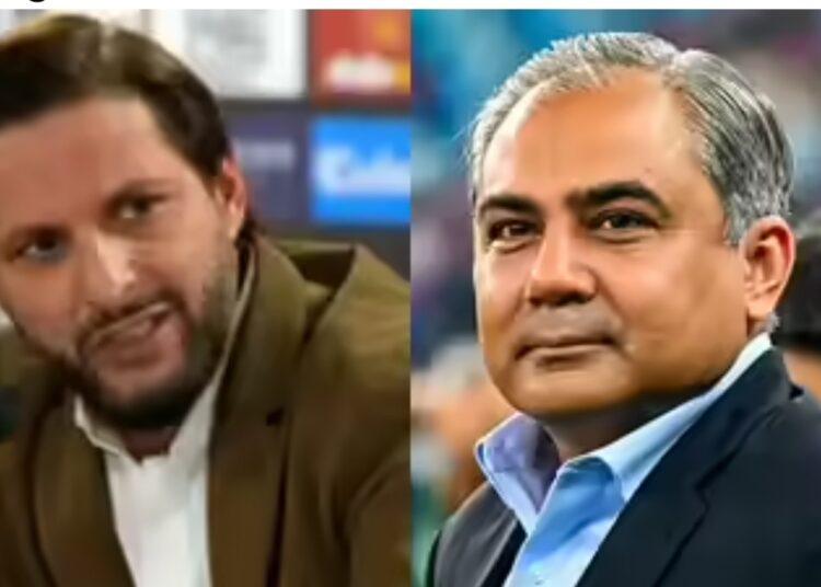 बुरी तरह घिरते जा रहे मोहसिन नकवी, अब तो शाहिद अफरीदी ने भी उठा दिए सवाल