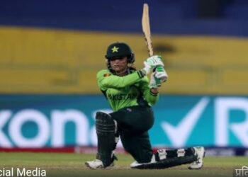 भारत से मिली हार के बाद पाकिस्तान को एक और झटका, ICC ने सिदरा अमीन को लगाई फटकार