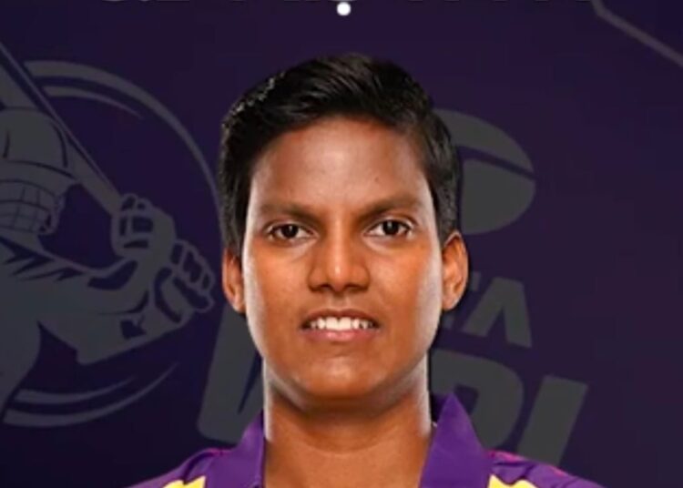 WPL का पहला मेगा ऑक्शन:दीप्ति शर्मा को यूपी ने 3.2 करोड़ में खरीदा, श्री चरणी को दिल्ली ने दिए 1.30 करोड़ रुपए