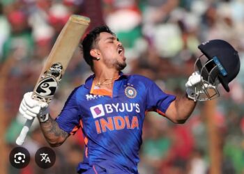 सैयद मुश्ताक अली ट्रॉफी के फाइनल में भारतीय टीम से बाहर चल रहे ईशान किशन ने सेंचुरी बना कर दावेदारी फिर से पेश कर दी है