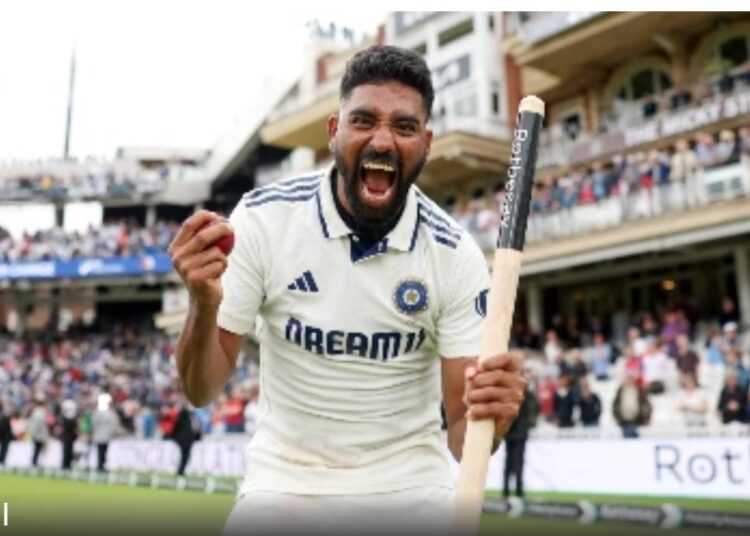 मोहम्मद सिराज ‘वन-फॉर्मेट’ खिलाड़ी कैसे बने? आकाश चोपड़ा ने उठाए भारतीय टीम प्रबंधन पर सवाल