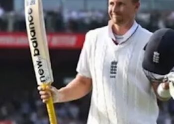 एशेज- सिडनी टेस्ट में जो रूट का 41वां शतक:पोंटिंग की बराबरी, तेंदुलकर और कैलिस ही आगे; इंग्लैंड 384 रन पर ऑलआउट