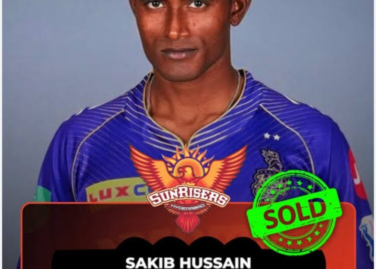 साकिब हुसैन ने अपने पहले ही मैच में चार विकेट झटके